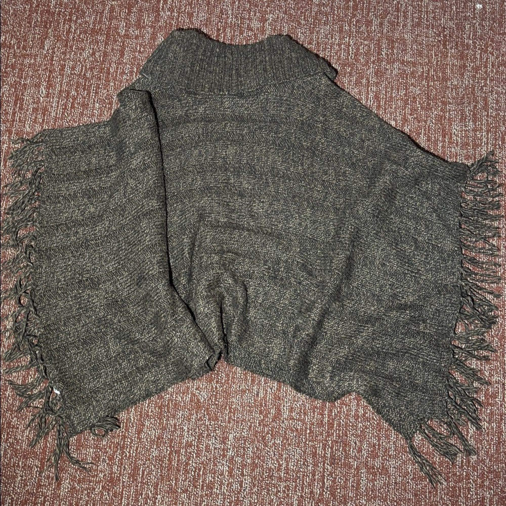 Carolyn Taylor Chocolate brown knit Button-Up Poncho fringe cozy comfy warm OSFA - Picture 9 of 13